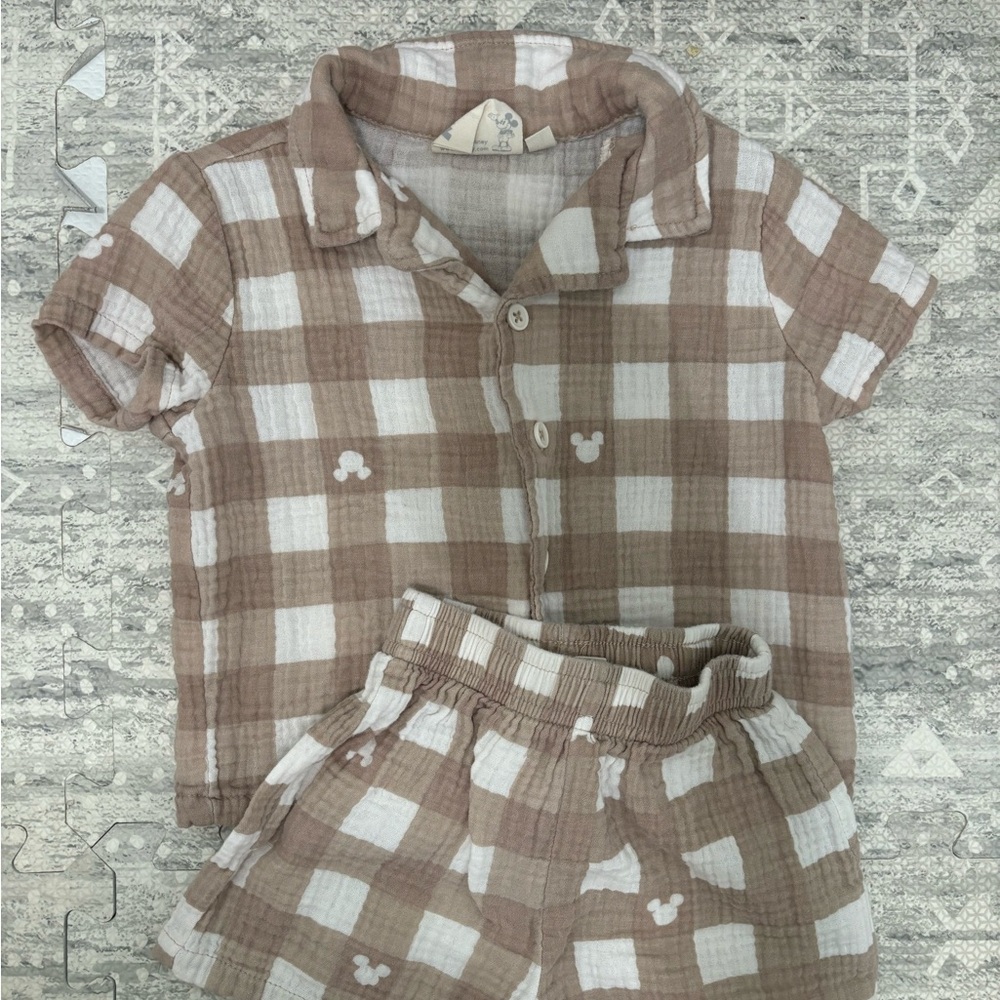Disney toddler neutral set